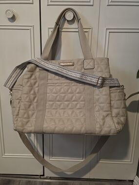 POPPY & PEONIES | Quilted Mini VOGAGUER Bag with Decorative Strap - Light Gray